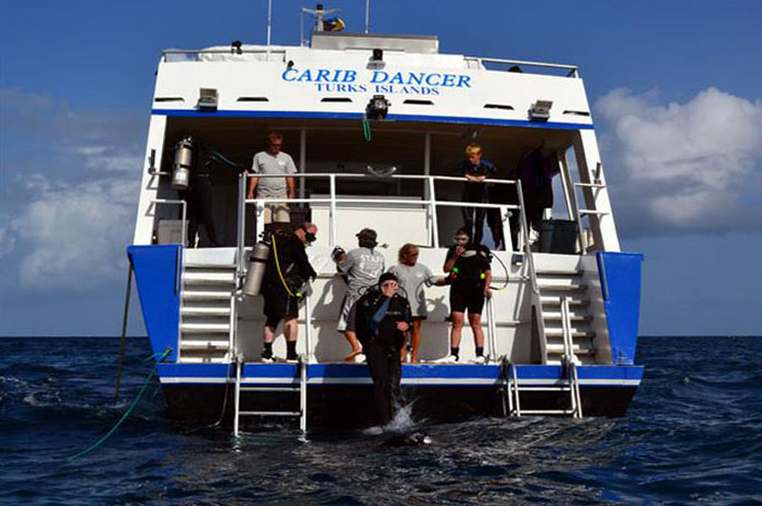 Bahamas Aggressor Dive Deck Bahamas Aggressor Dive Platform