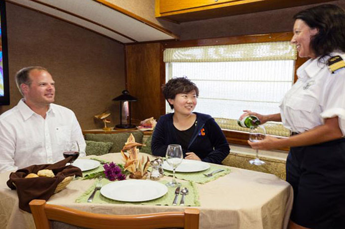 Bahamas Aggressor Liveaboard Dinning Room Bahamas Aggressor Liveaboard Dinning Room