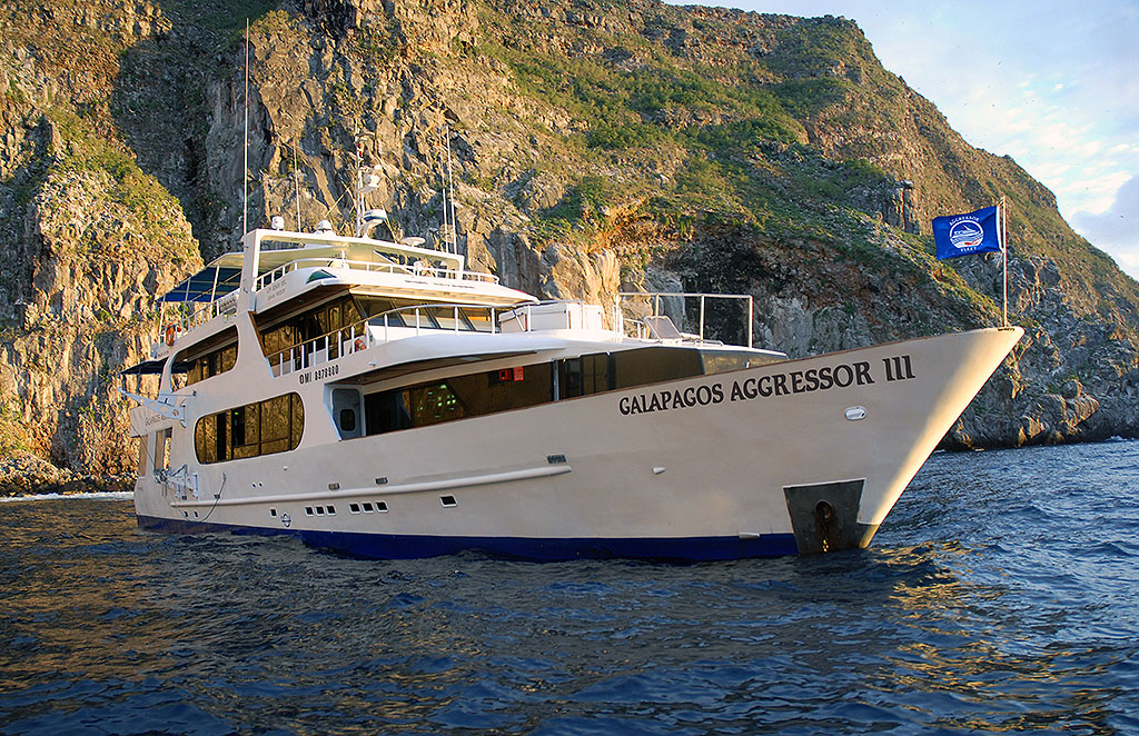 MV Galapagos Aggressor III Liveaboard Galapagos Aggressor III