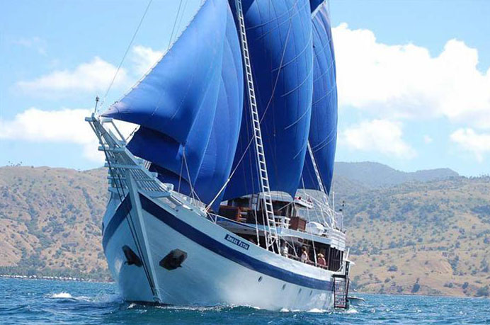 M/S Ombak Putih Liveaboard Ombak Putih